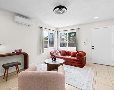 1097 Bonita Street - Photo Thumbnail 1