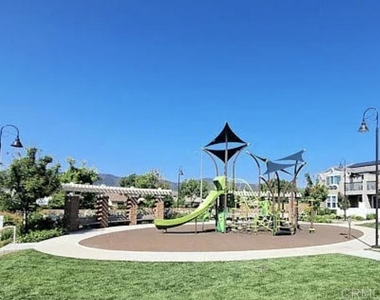41983 Ornella Street - Photo Thumbnail 14