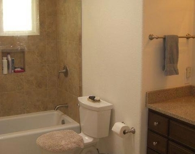 3063 Westfield Avenue - Photo Thumbnail 14