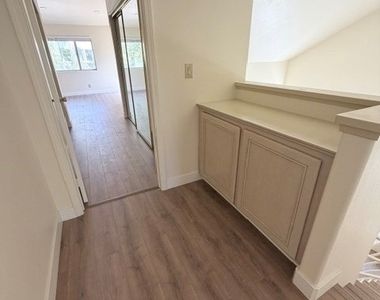 333 Calle Moreno - Photo Thumbnail 15