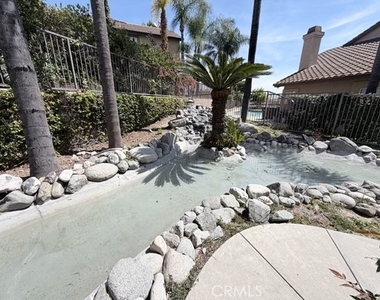 333 Calle Moreno - Photo Thumbnail 10