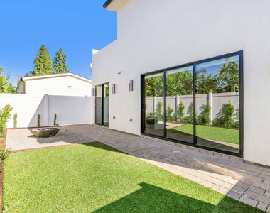 19535 Strathern Street - Photo Thumbnail 13