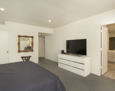 501 Desert Lakes Circle - Photo Thumbnail 42