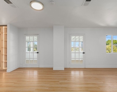 2522 Armacost Avenue - Photo Thumbnail 43
