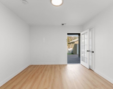 2522 Armacost Avenue - Photo Thumbnail 18