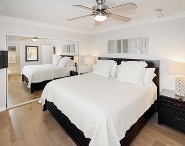 1052 Isabella Avenue - Photo Thumbnail 13