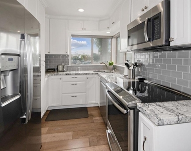 1052 Isabella Avenue - Photo Thumbnail 7