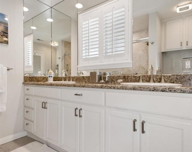 1052 Isabella Avenue - Photo Thumbnail 18