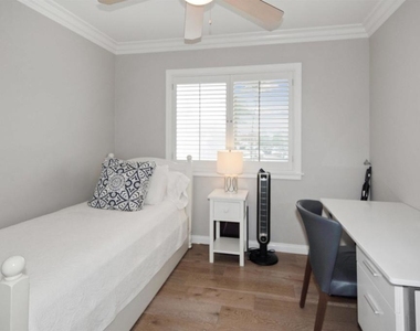 1052 Isabella Avenue - Photo Thumbnail 24