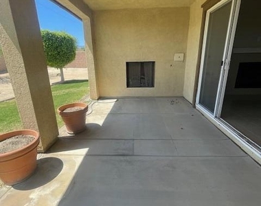 73629 Vermeer Way - Photo Thumbnail 5