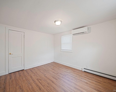 32 Dewey Street - Photo Thumbnail 8