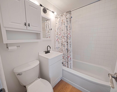 32 Dewey Street - Photo Thumbnail 10