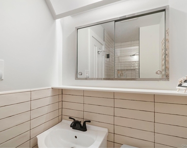 123 Windward - Photo Thumbnail 12