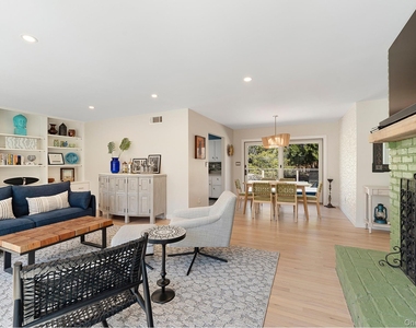 123 Windward - Photo Thumbnail 2