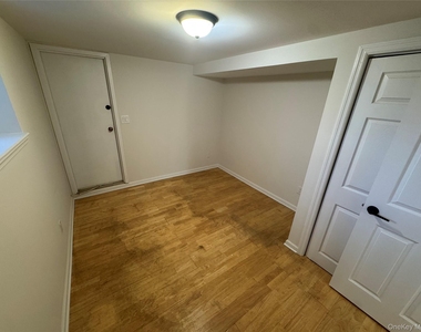 24 Vassar Street - Photo Thumbnail 9