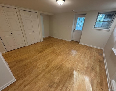 24 Vassar Street - Photo Thumbnail 8