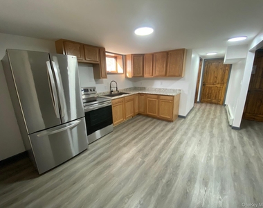 315 Upper Road - Photo Thumbnail 1