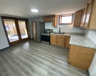 315 Upper Road - Photo Thumbnail 2