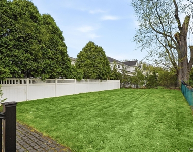 228 Central Avenue - Photo Thumbnail 14