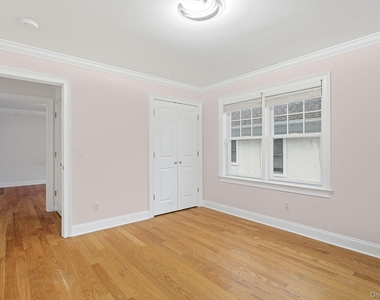 228 Central Avenue - Photo Thumbnail 9