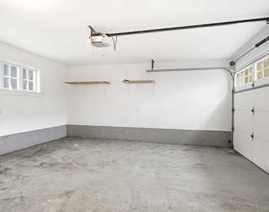 228 Central Avenue - Photo Thumbnail 15