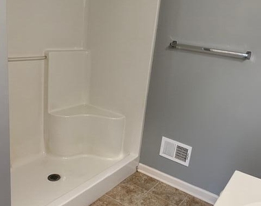43 Stacey Court - Photo Thumbnail 18