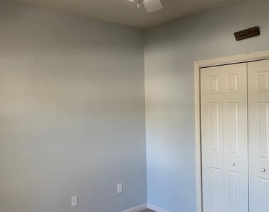 43 Stacey Court - Photo Thumbnail 10