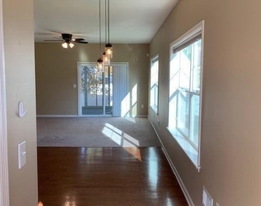 43 Stacey Court - Photo Thumbnail 1
