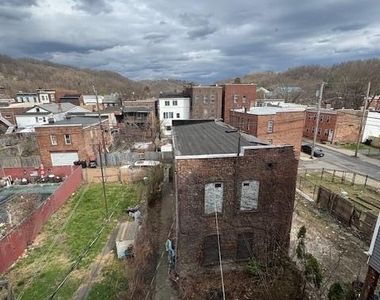 306 3rd Street - Photo Thumbnail 18