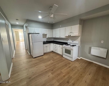 306 3rd Street - Photo Thumbnail 5