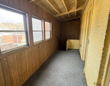 306 3rd Street - Photo Thumbnail 17
