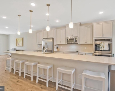 10475 Ratcliffe Trail - Photo Thumbnail 14