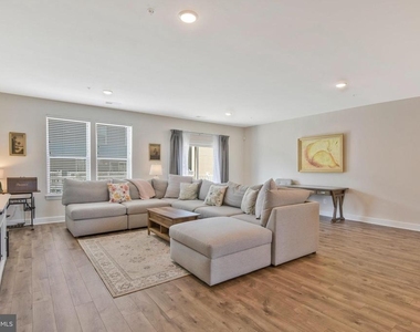 10475 Ratcliffe Trail - Photo Thumbnail 4