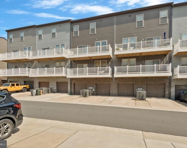 10475 Ratcliffe Trail - Photo Thumbnail 40