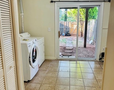 22 Alden Court - Photo Thumbnail 28