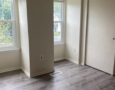 22 Alden Court - Photo Thumbnail 12