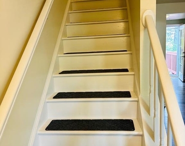 22 Alden Court - Photo Thumbnail 19