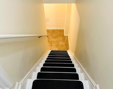 22 Alden Court - Photo Thumbnail 25