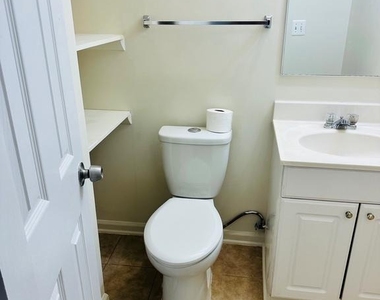 22 Alden Court - Photo Thumbnail 30