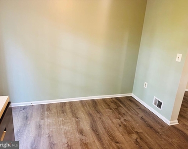 22 Alden Court - Photo Thumbnail 14