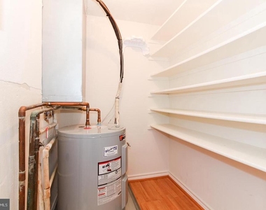 3916 Penderview Drive - Photo Thumbnail 11