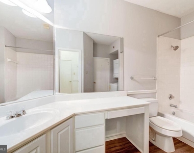 3903 Penderview Drive - Photo Thumbnail 11