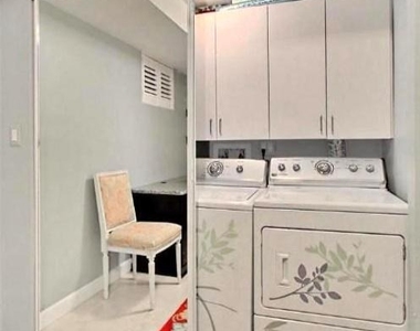 935 S Taylor Street - Photo Thumbnail 17