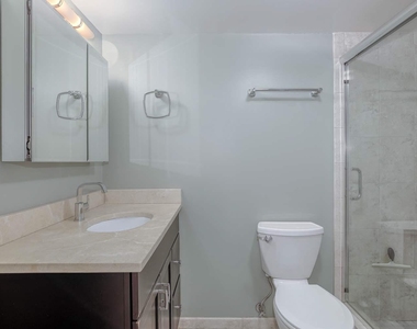 935 S Taylor Street - Photo Thumbnail 18