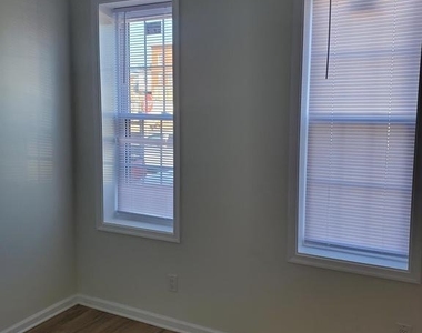 604 E Indiana Avenue - Photo Thumbnail 1