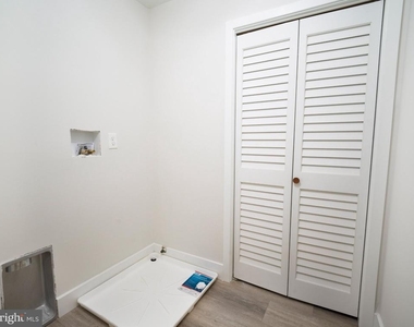 303 Fountain Street - Photo Thumbnail 20