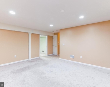 4 Hogan Way - Photo Thumbnail 27