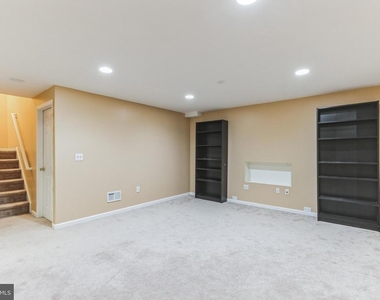 4 Hogan Way - Photo Thumbnail 29
