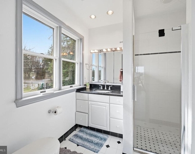 11641 Glen Rd - Photo Thumbnail 29