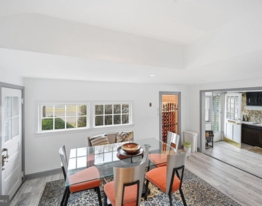 11641 Glen Rd - Photo Thumbnail 14